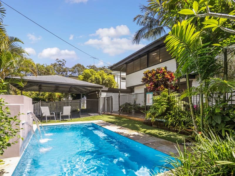 12/32 Dutruc Street, Kenmore - Image 1