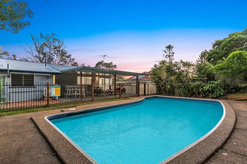 47 Noreen Street, Chapel Hill - Thumbnail 3