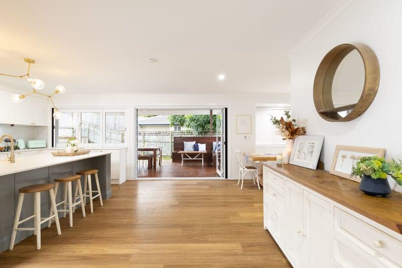 26 Avondale Road, Sinnamon Park - Thumbnail 2