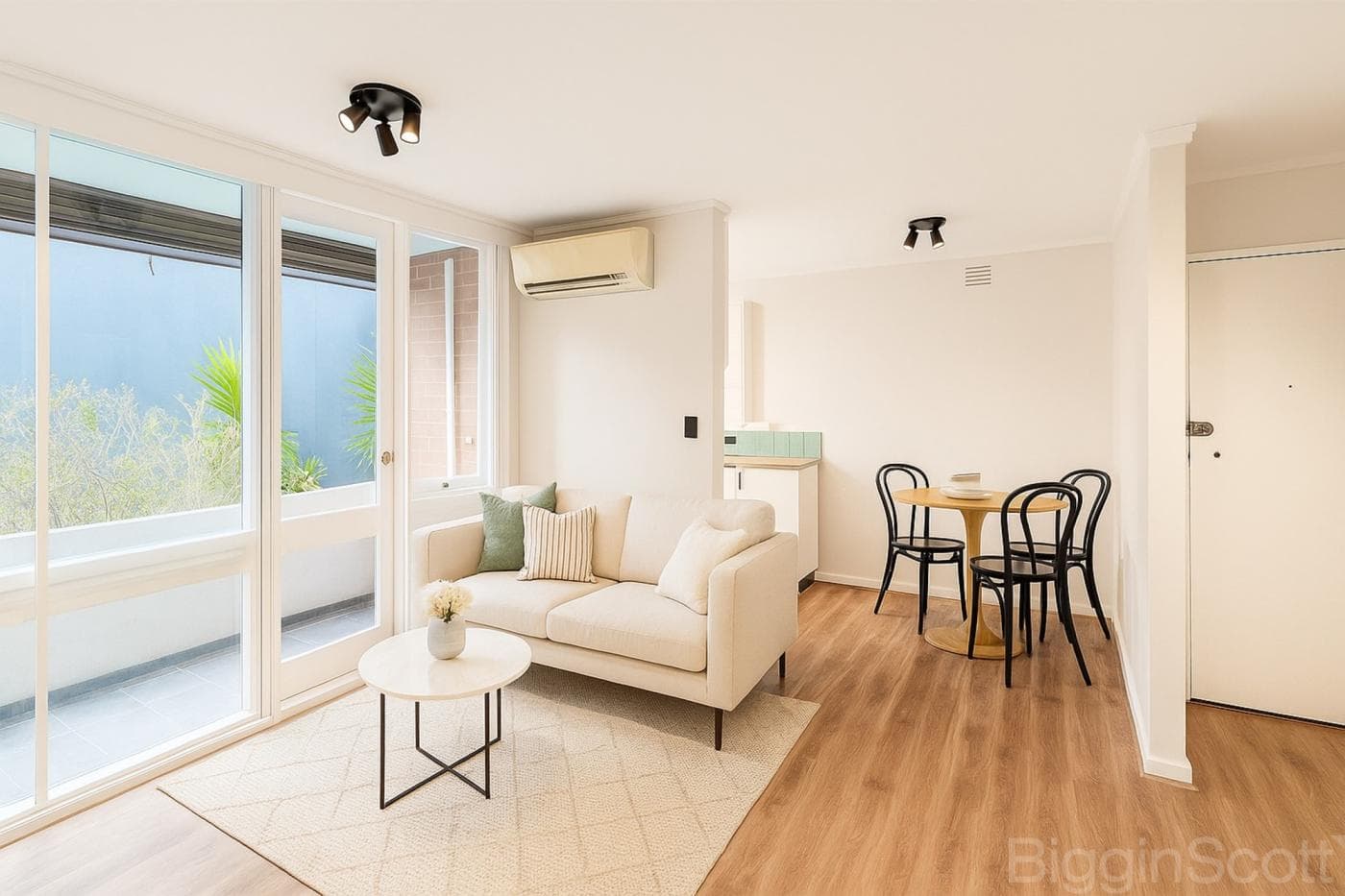 713/260 Coward Street, Mascot - Image 1