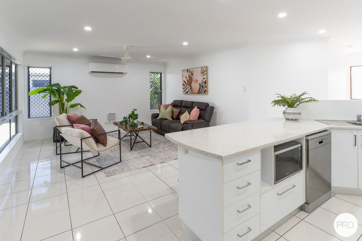 49 Firefly Crescent, OORALEA QLD 4740, Ooralea - Thumbnail 6
