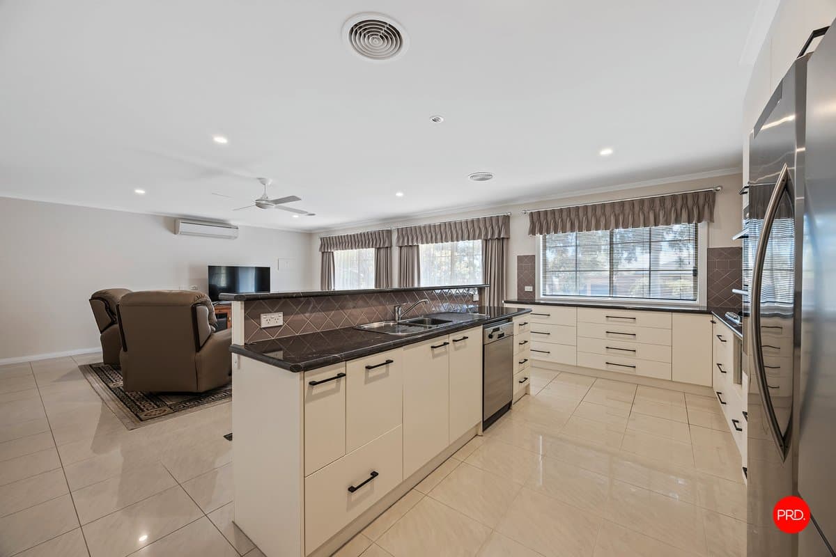 9 Jerribong Way, KANGAROO FLAT VIC 3555, Kangaroo Flat - Thumbnail 5