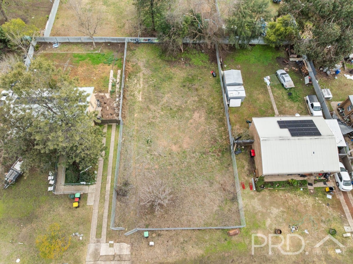 51 Quandong Avenue, TUMUT NSW 2720, Tumut - Thumbnail 4