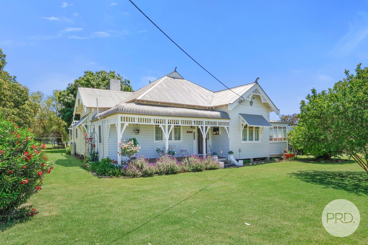 32 Milner Parade, QUIRINDI NSW 2343, Quirindi - Image 1