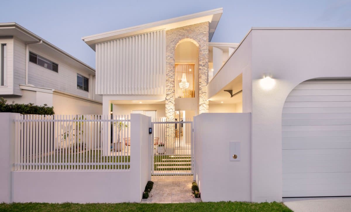 4 Schuster Avenue, MIAMI QLD 4220, Miami - Image 1