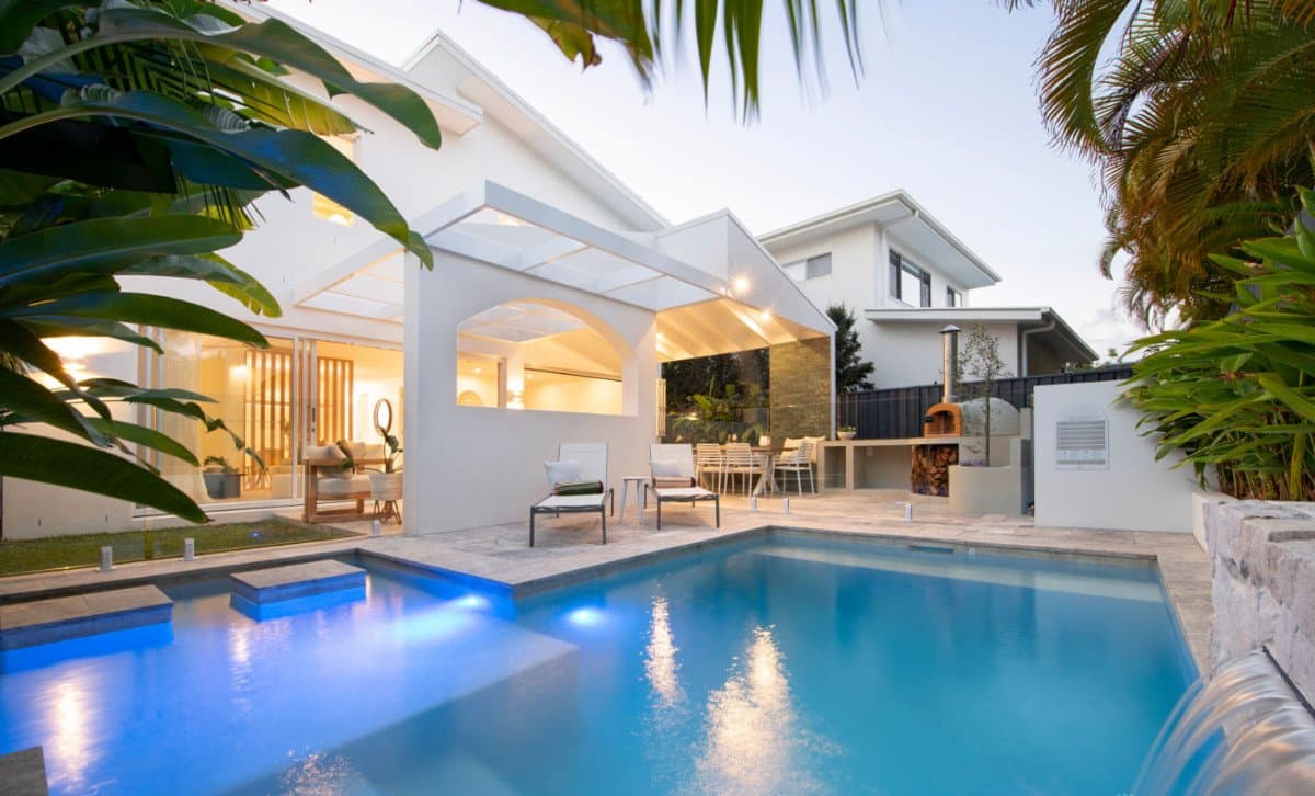 4 Schuster Avenue, MIAMI QLD 4220, Miami - Thumbnail 2