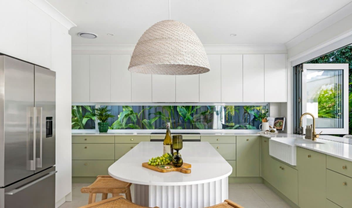 4 Schuster Avenue, MIAMI QLD 4220, Miami - Thumbnail 4