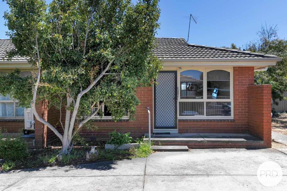 10 John Street, WENDOUREE VIC 3355, Wendouree - Thumbnail 4