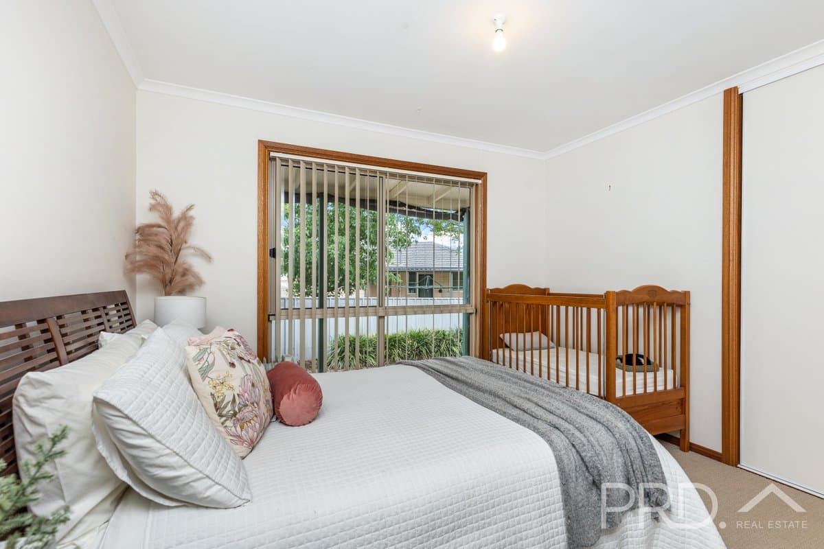 26 Tumut Street, TUMUT NSW 2720, Tumut - Thumbnail 6
