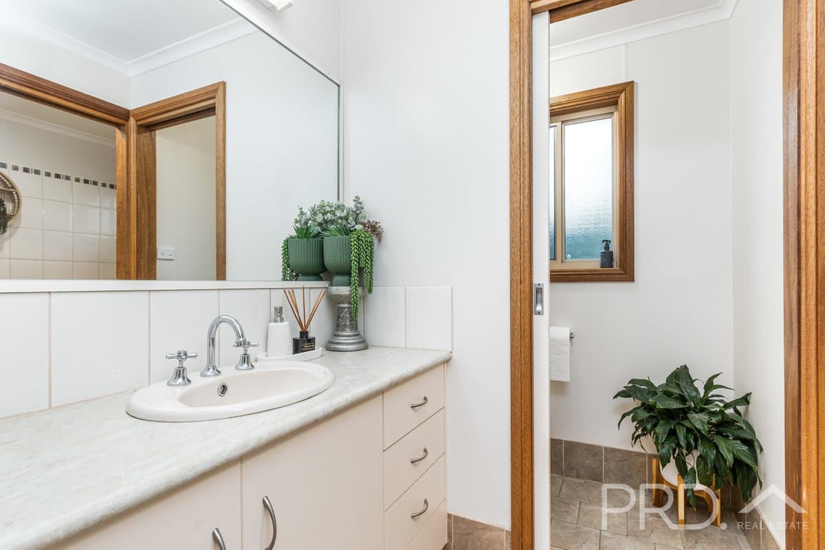 26 Tumut Street, TUMUT NSW 2720, Tumut - Thumbnail 7