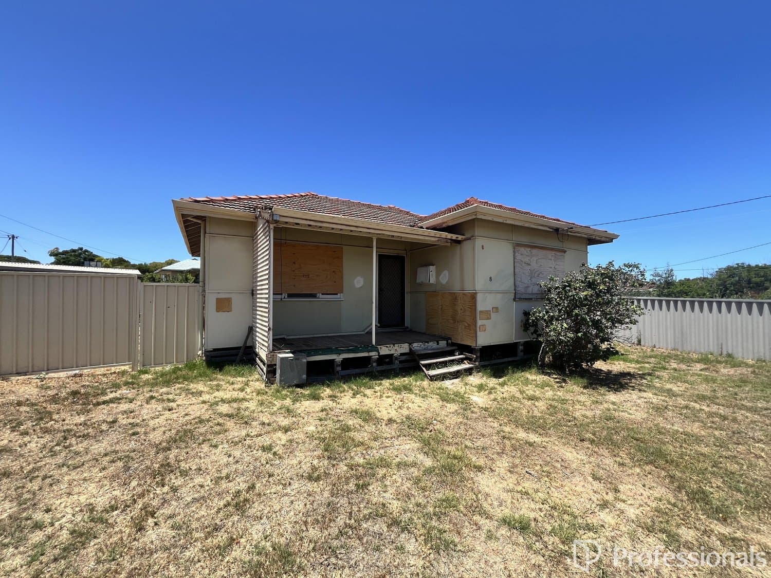 8 Ulmus Street, Rangeway WA 6530, Rangeway - Image 1