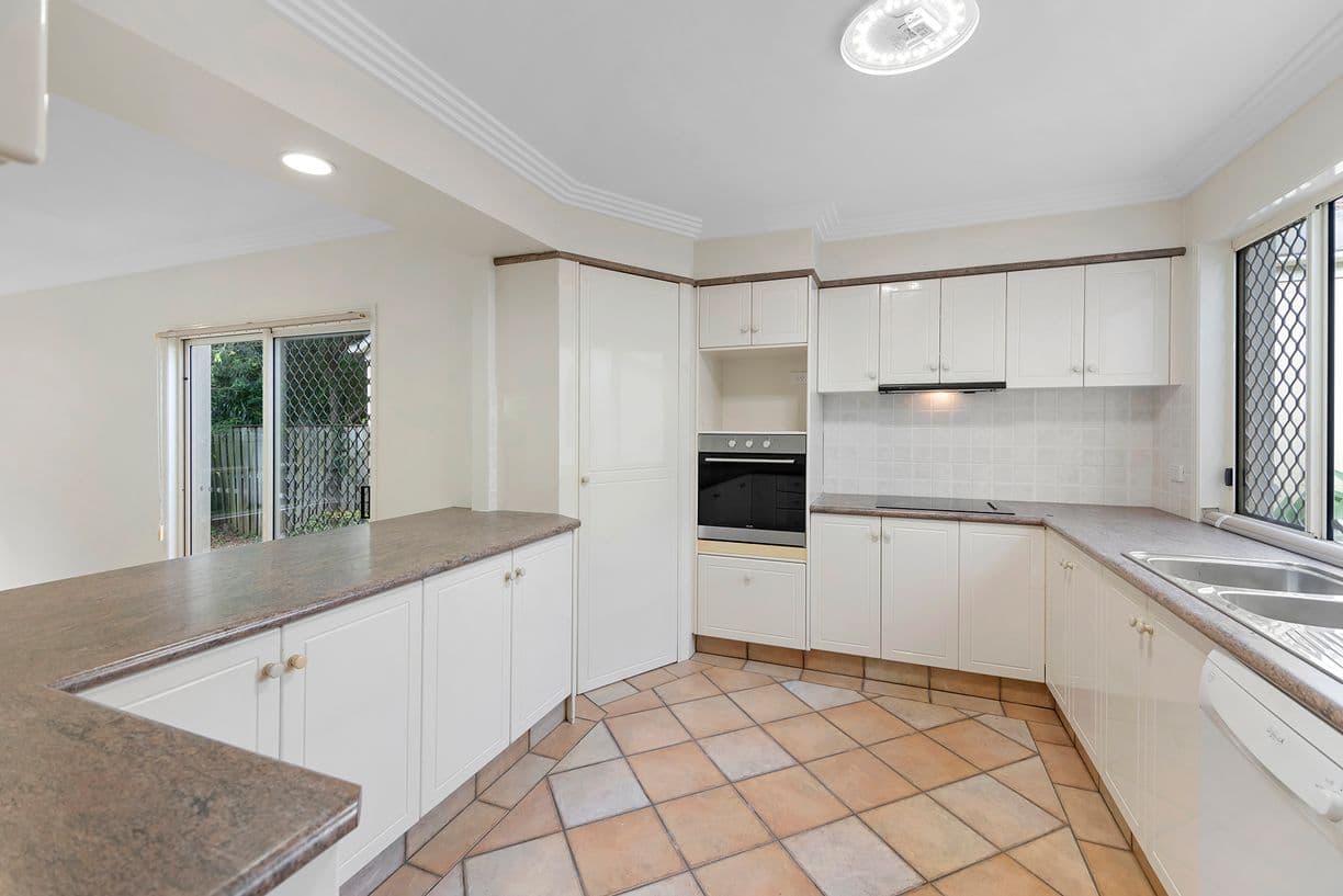 5 Fulham Place, Robina, QLD 4226, Robina - Thumbnail 2