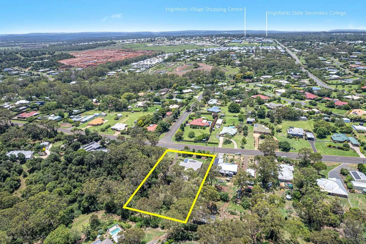 11 Woolmer Road, Highfields, QLD 4352, Highfields - Image 1