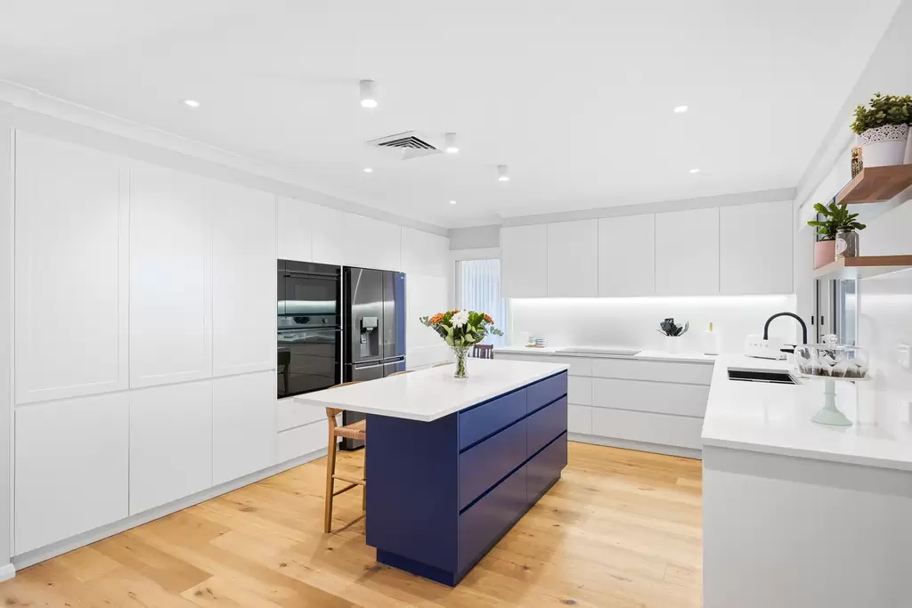 4A Tomewin Street, Currumbin, QLD, 4223, Currumbin - Thumbnail 2