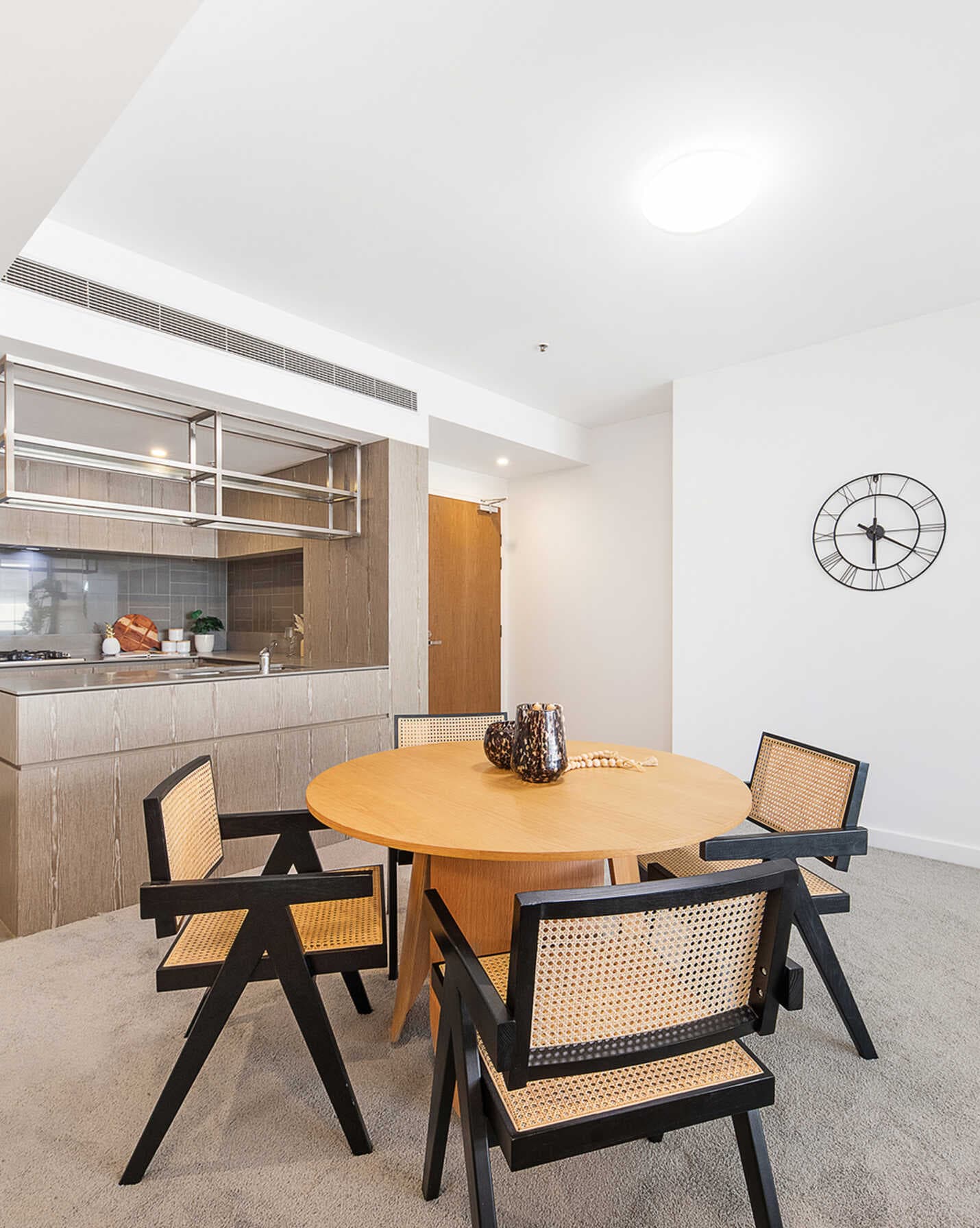 707/138 Walker Street North Sydney, North Sydney - Thumbnail 5