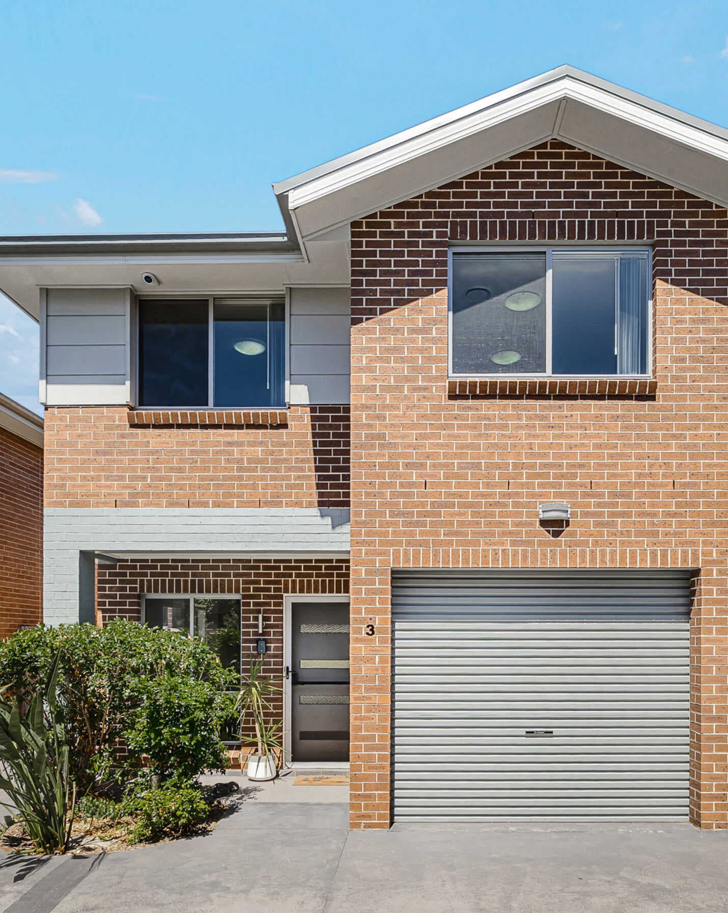 3 Mallow Glade Rooty Hill, Hill - Image 1