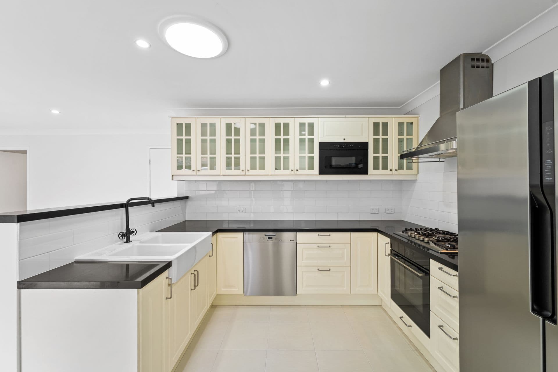 16 Stacey Close, Kariong, Kariong - Thumbnail 4
