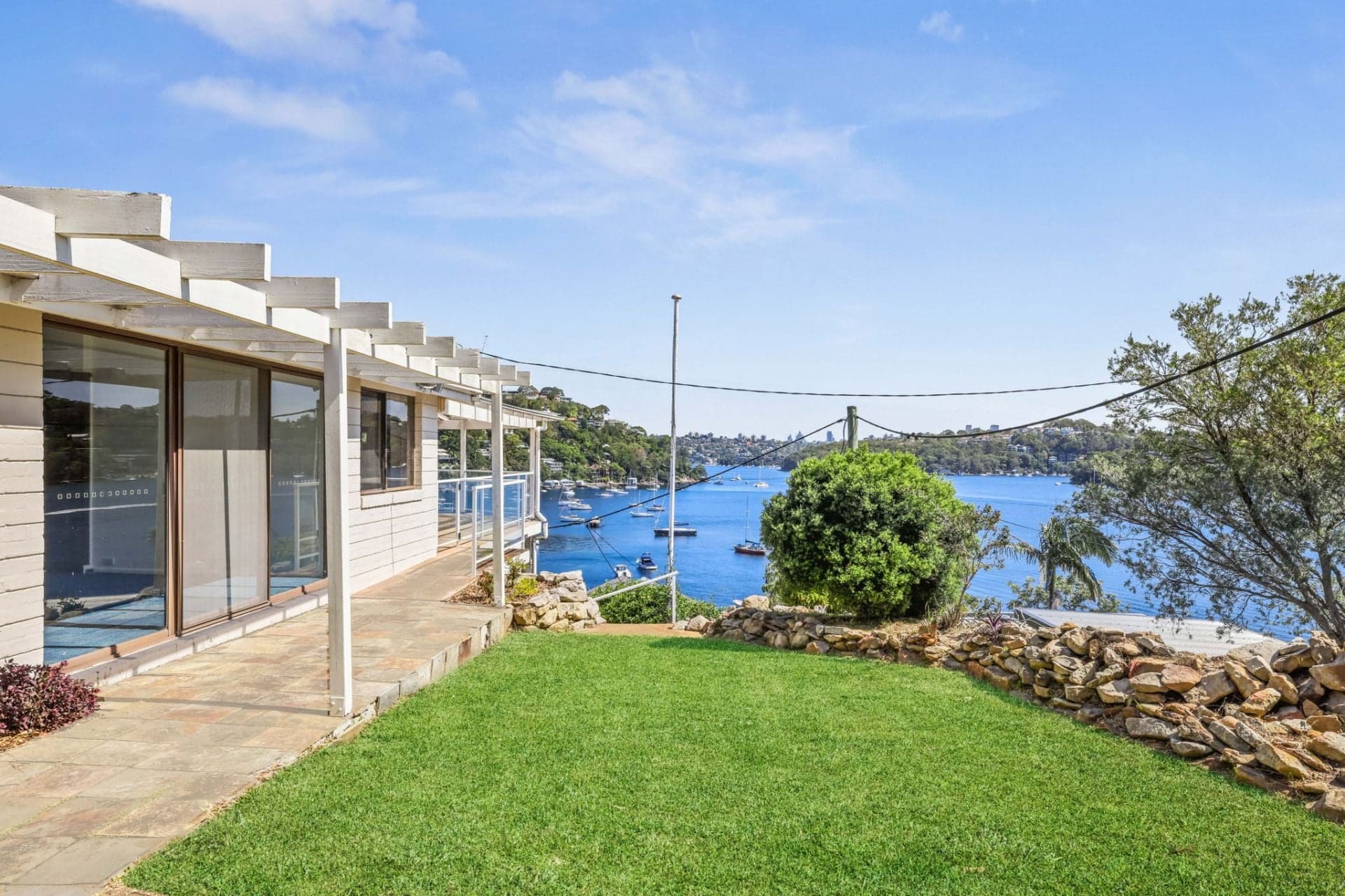 22 & 11 Bligh Crescent, Seaforth, Seaforth - Thumbnail 6