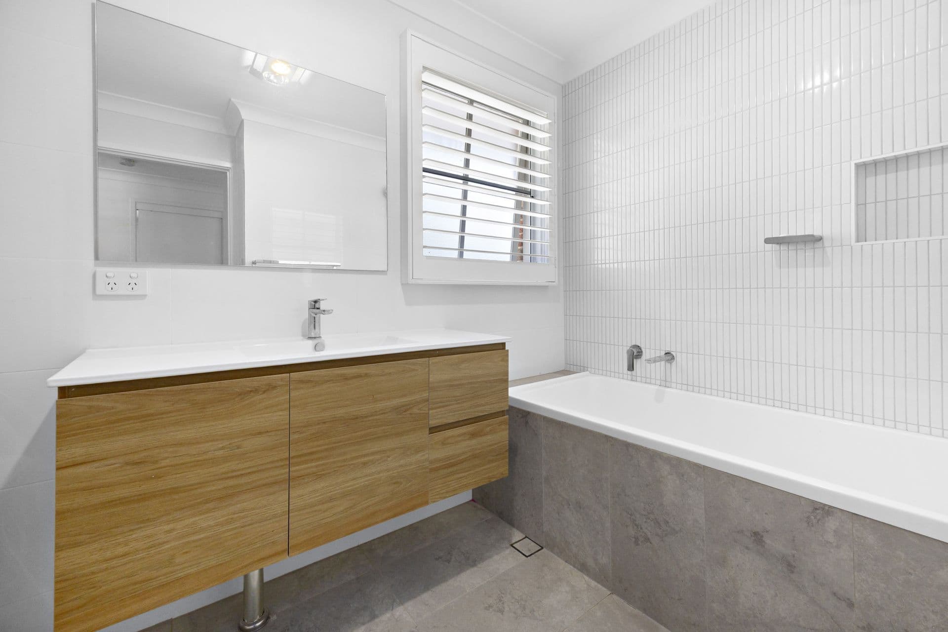 19 Hamlyn Drive, Port Macquarie, Port Macquarie - Thumbnail 5