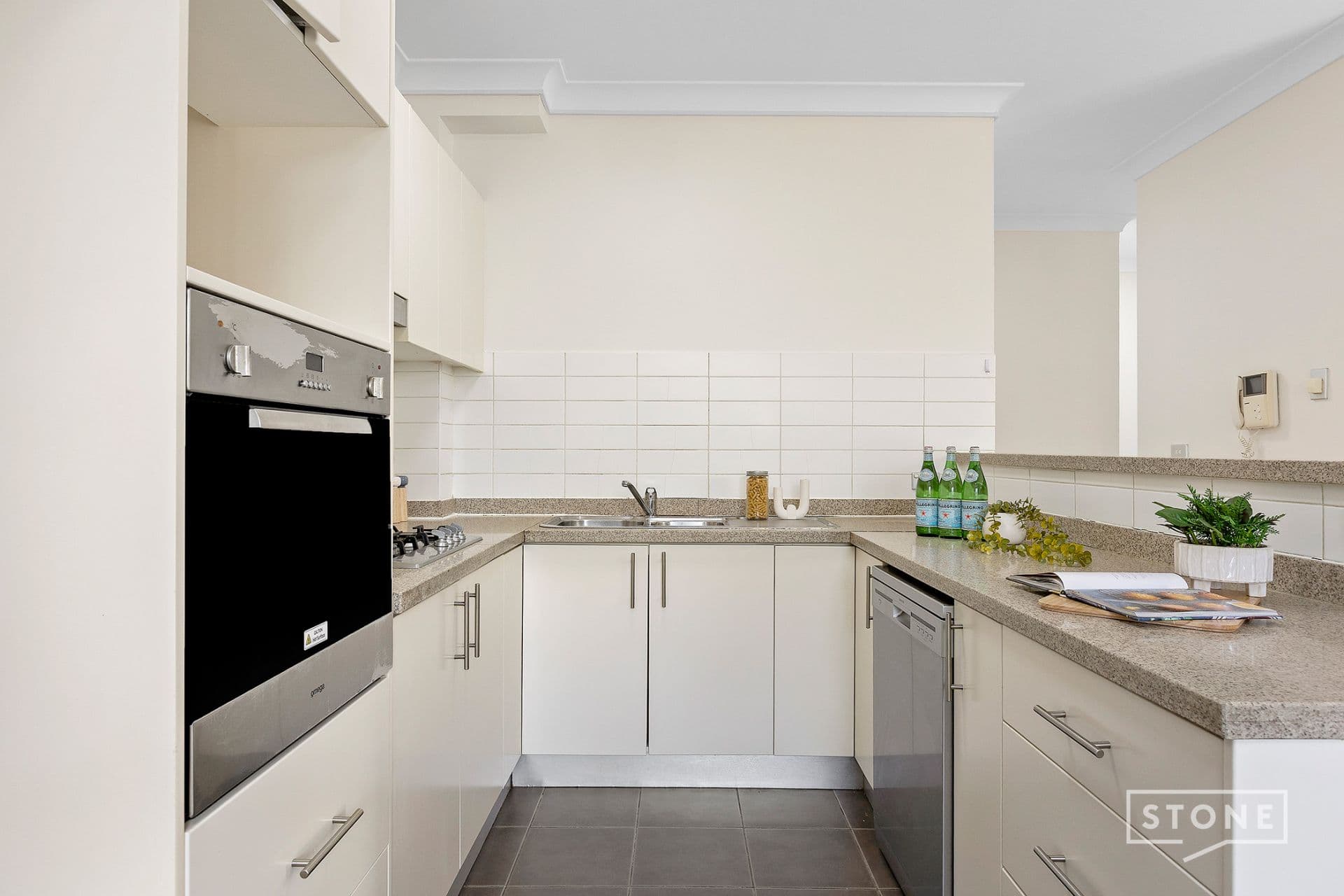11/30-32 Lydbrook Street, Westmead, Westmead - Thumbnail 4