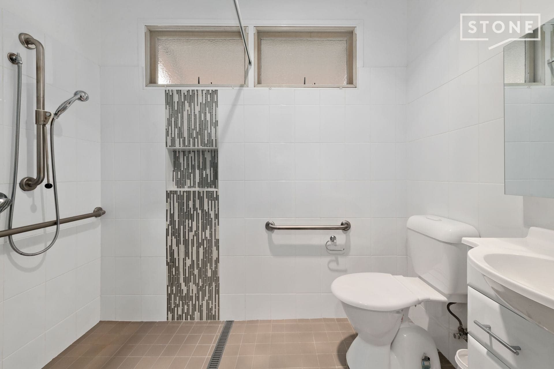 12 Compton Street, Rutherford, Rutherford - Thumbnail 2