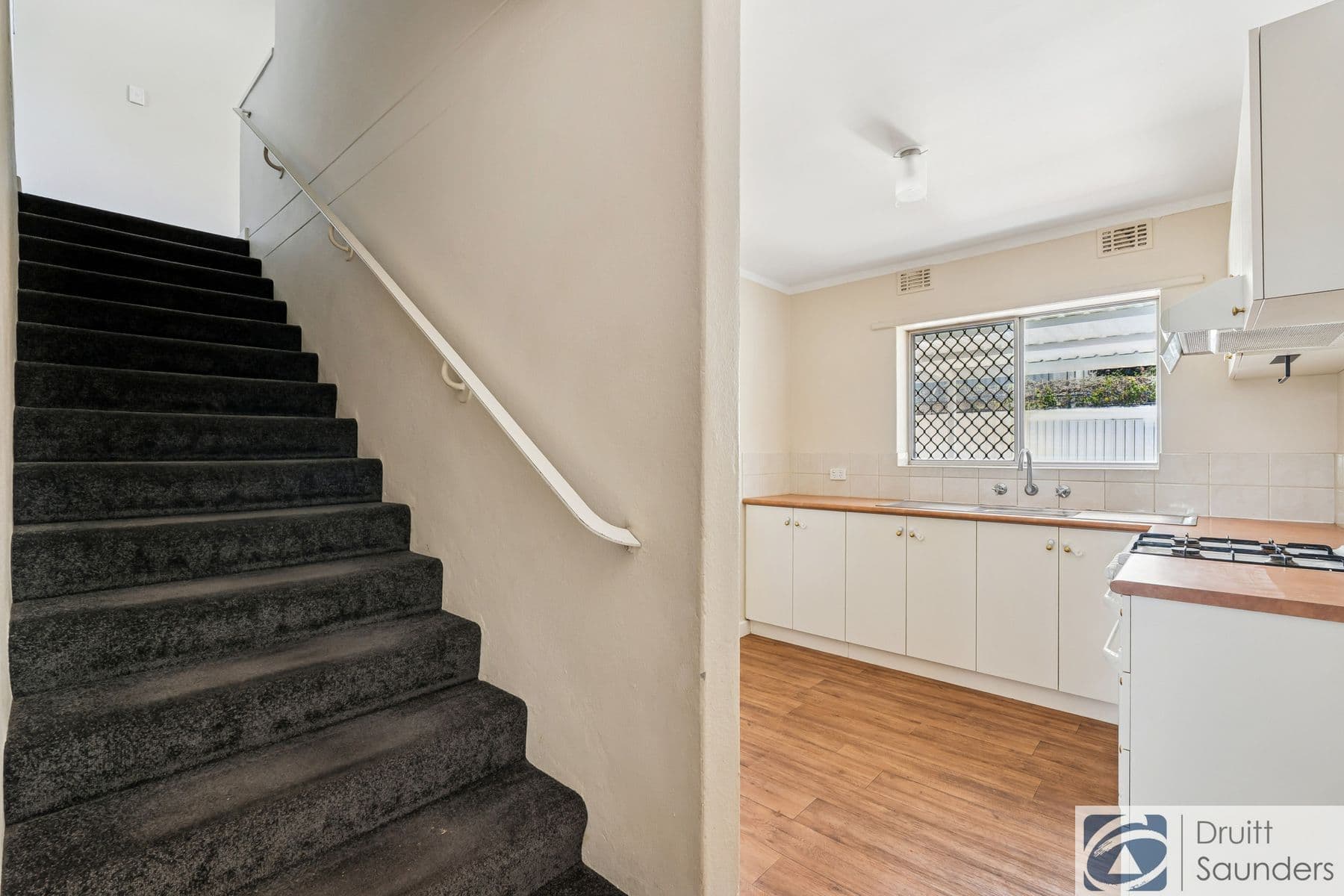 3/6 Seaton Place, Girrawheen WA 6064, Girrawheen - Thumbnail 8
