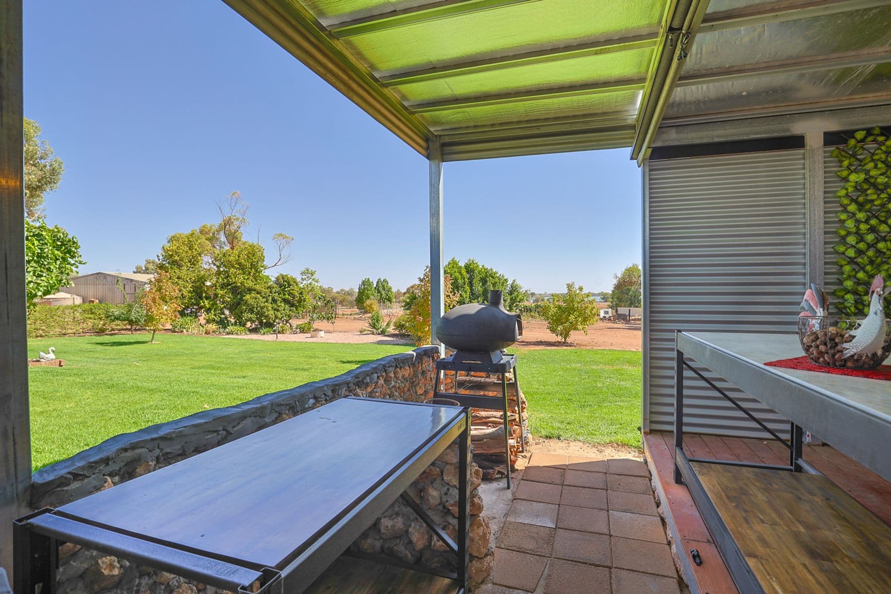 34 Sturt Highway, Cullulleraine - Thumbnail 3