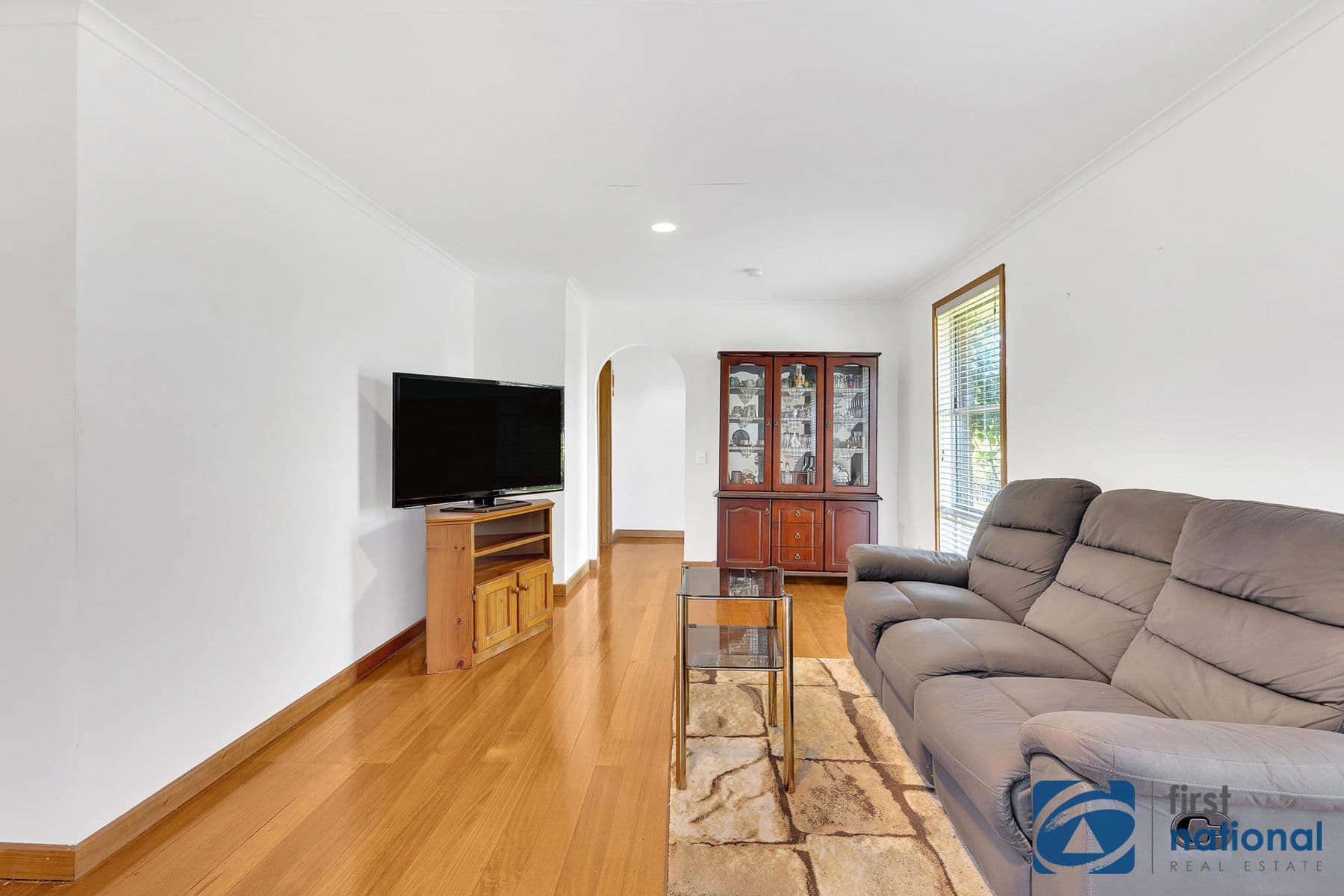 21 Tatura Crescent, Broadmeadows VIC 3047, Broadmeadows - Thumbnail 4