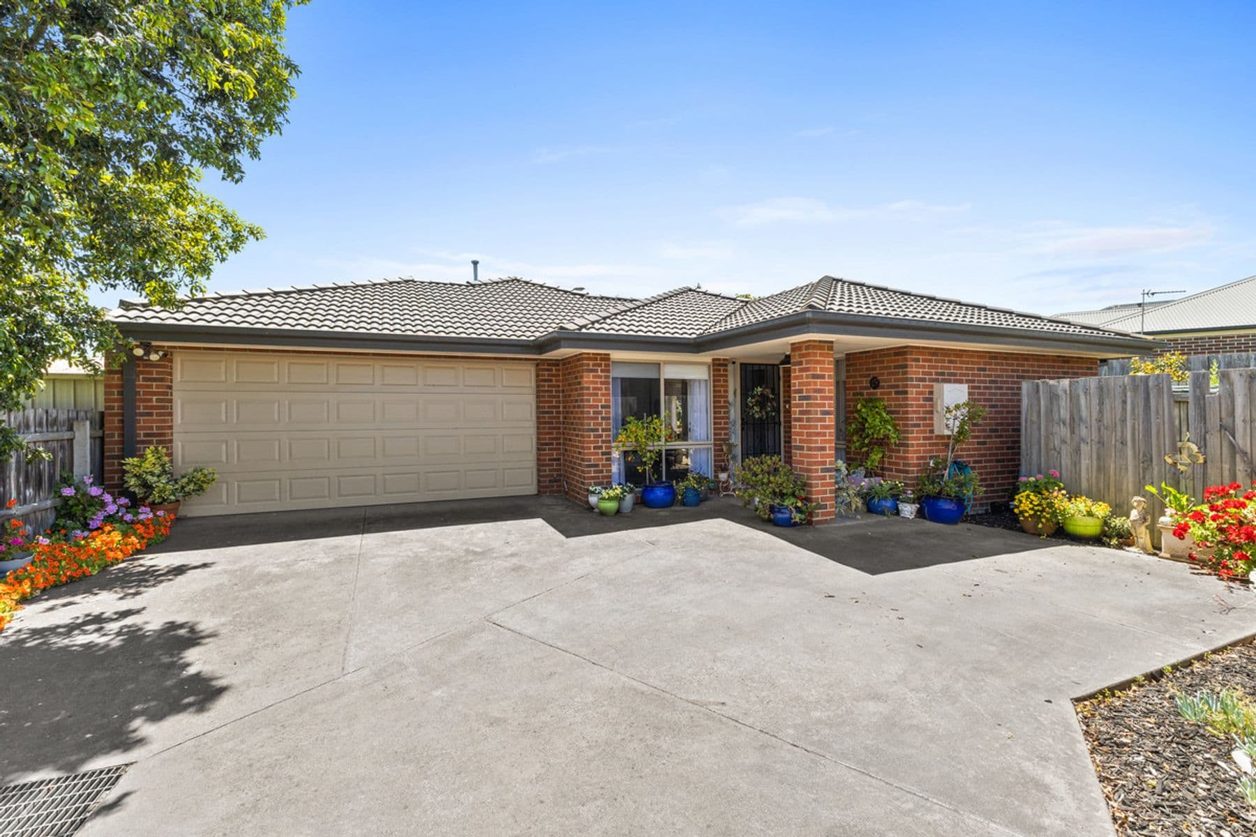 2/2 Lawn Avenue, Traralgon VIC 3844, Traralgon - Image 1