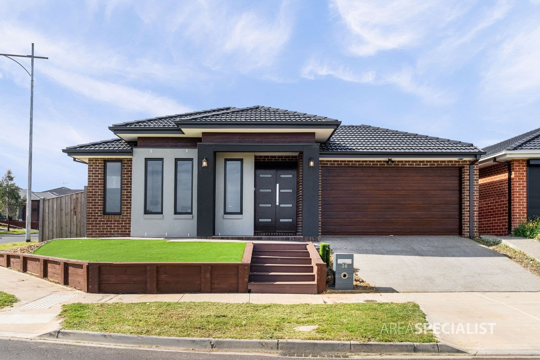 30 Hodgson Avenue, Tarneit, VIC 3029, Tarneit - Thumbnail 2