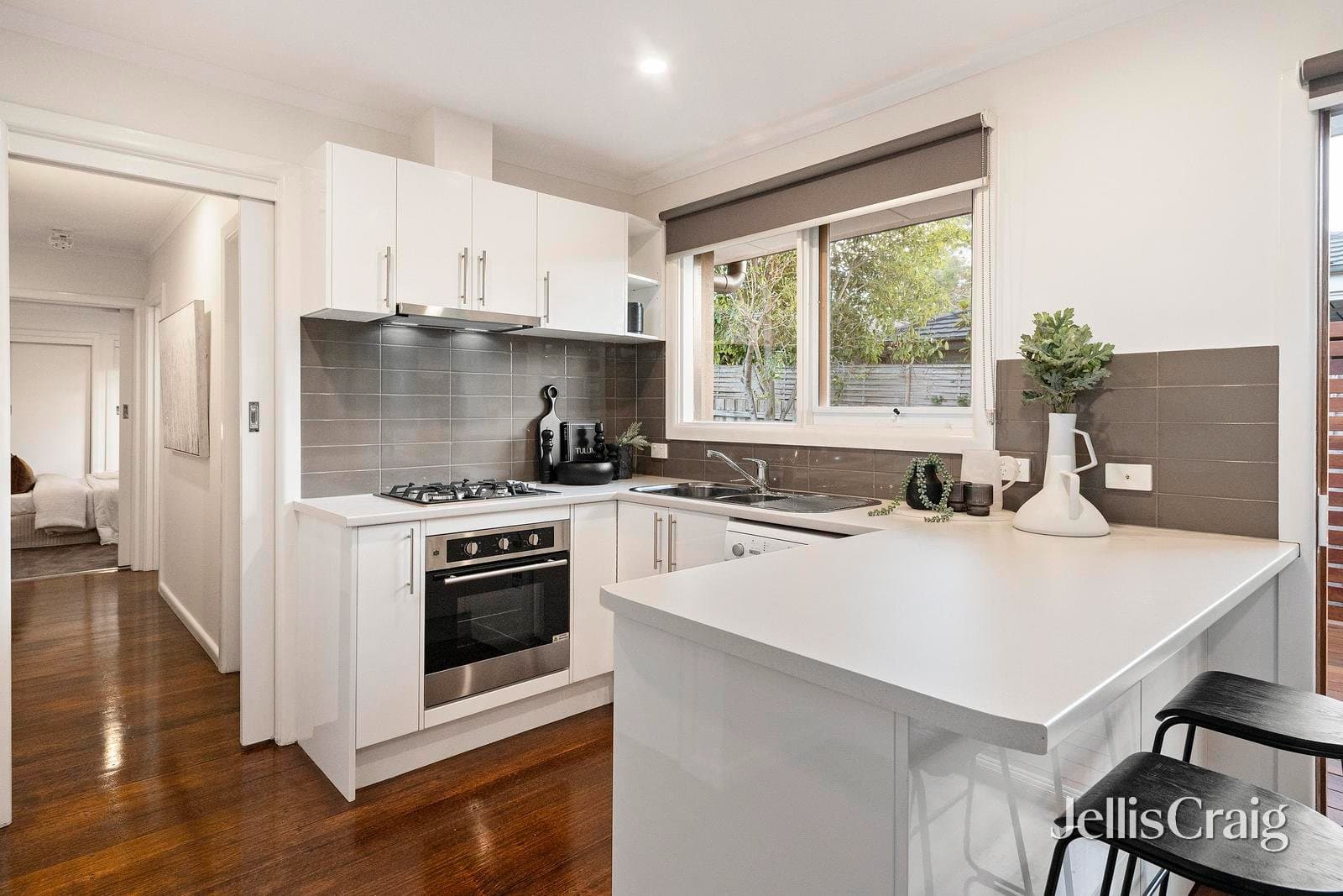 2/12 Hartley Road, Croydon, Croydon - Thumbnail 5