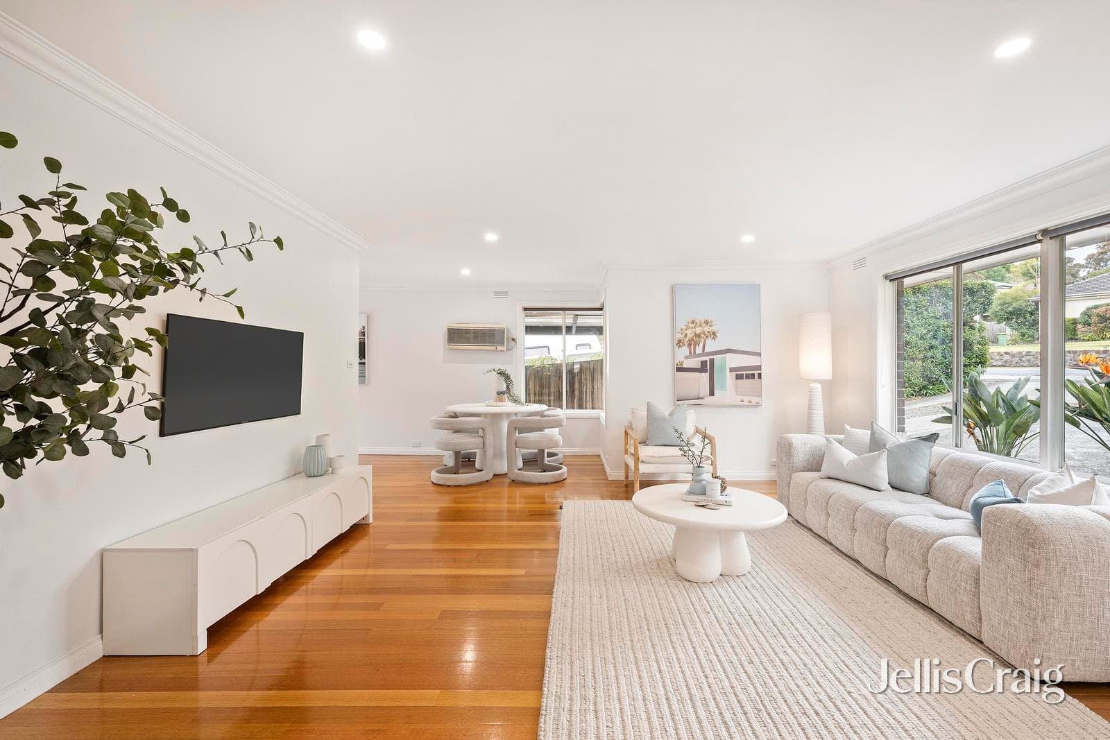 255 Hull Road, Mooroolbark, Mooroolbark - Thumbnail 4
