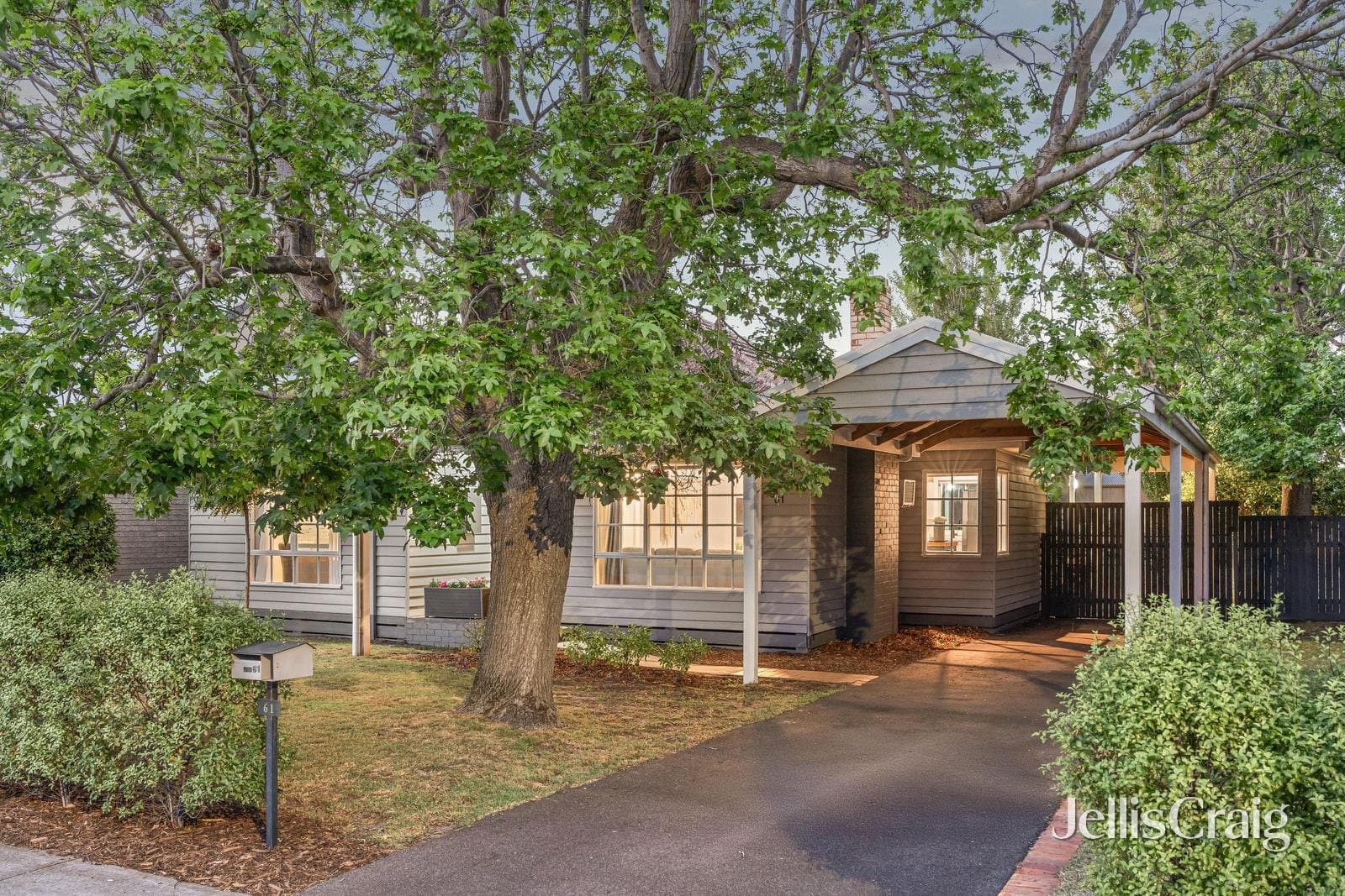 61 Elsie Grove, Edithvale, Edithvale - Thumbnail 2