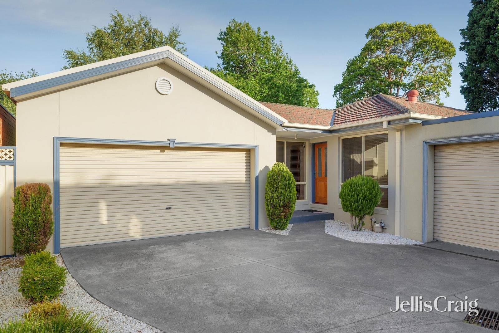 2/24 Norfolk Street, Glen Waverley, Glen Waverley - Thumbnail 2
