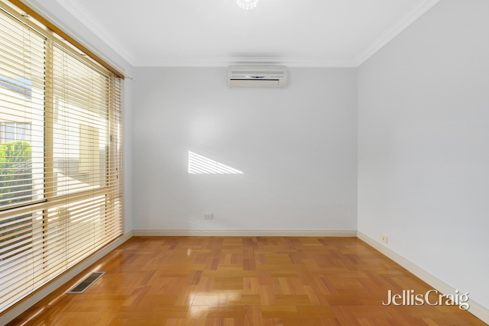 2/24 Norfolk Street, Glen Waverley, Glen Waverley - Thumbnail 5