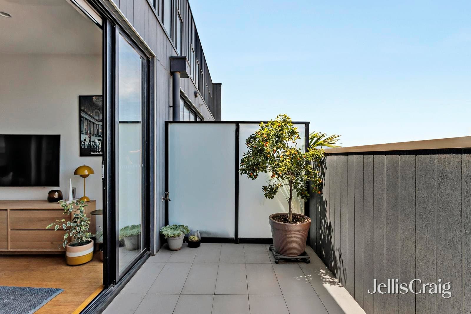 304/405 High Street, Northcote, Northcote - Image 1
