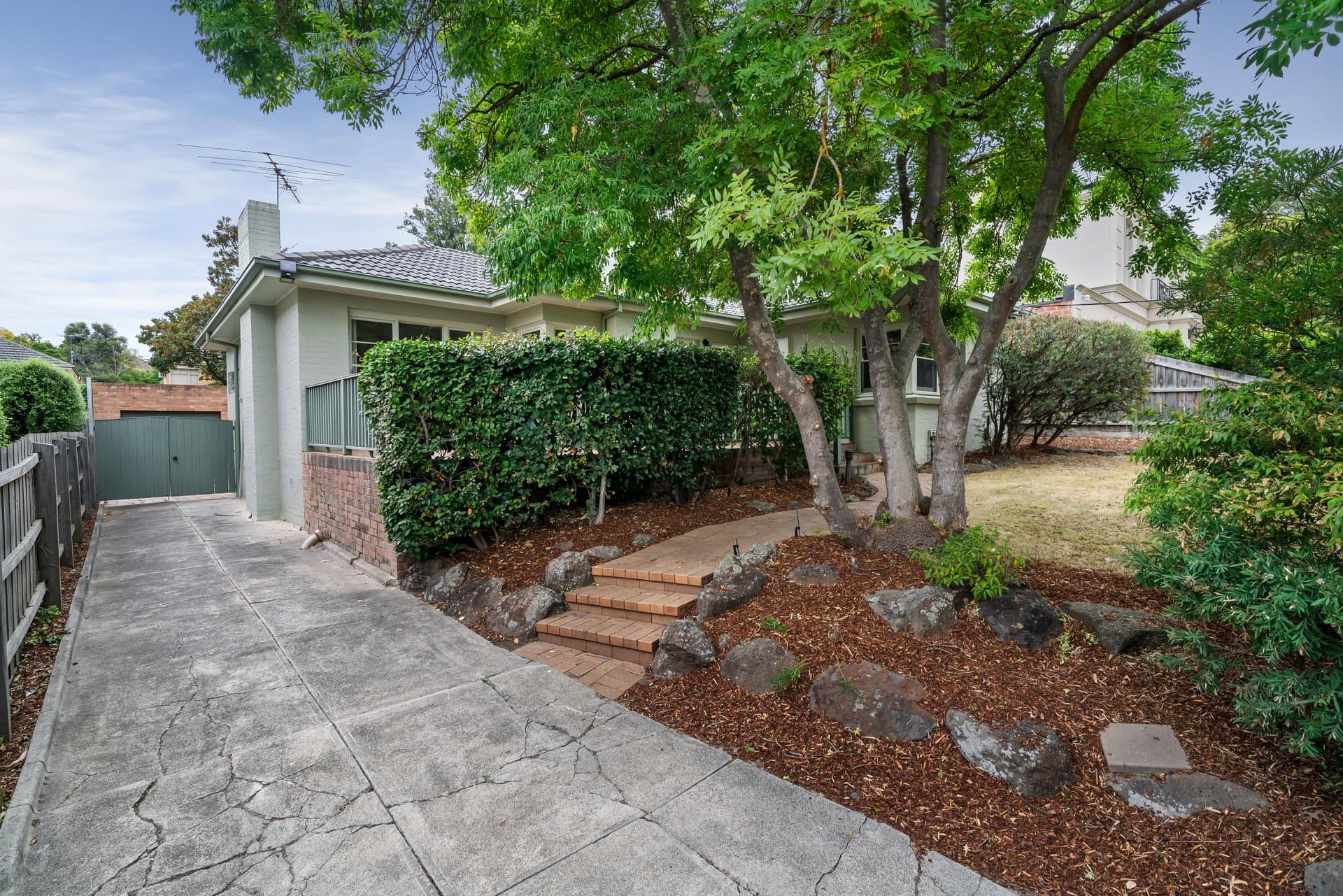 23 Bolinda Road, Balwyn North, Balwyn North - Thumbnail 3