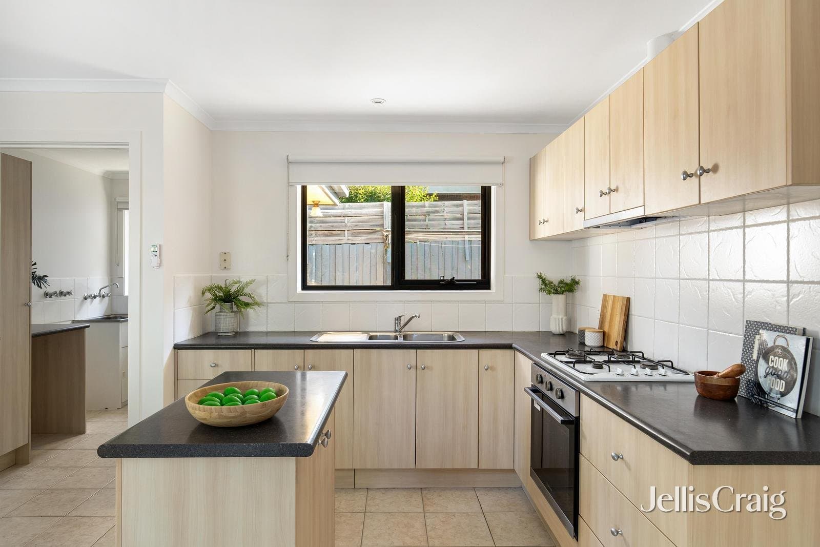 3/10 Brooks Crescent, Diamond Creek, Diamond Creek - Thumbnail 6