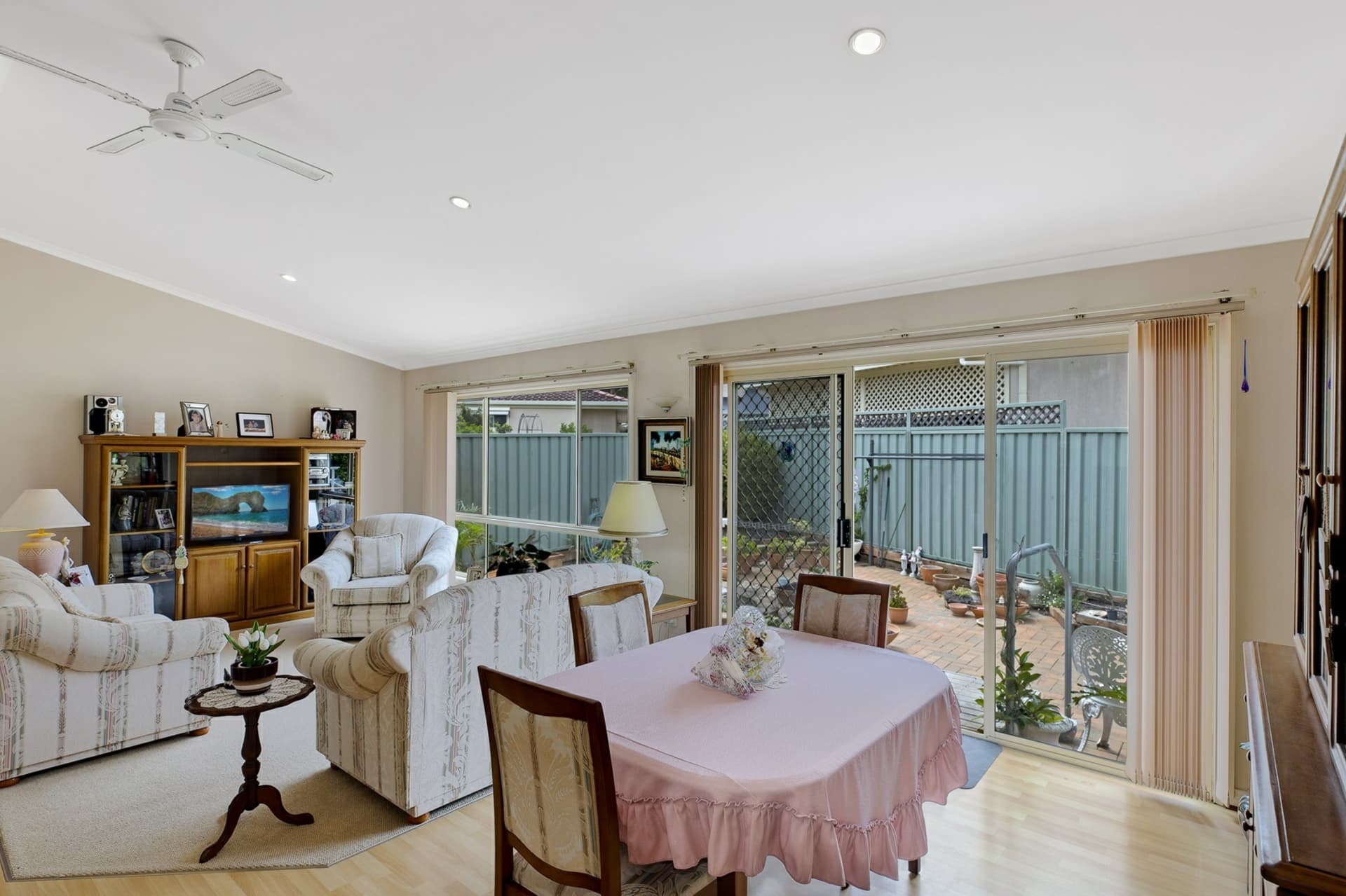 210/61 Karalta Road, Erina, Erina - Thumbnail 3