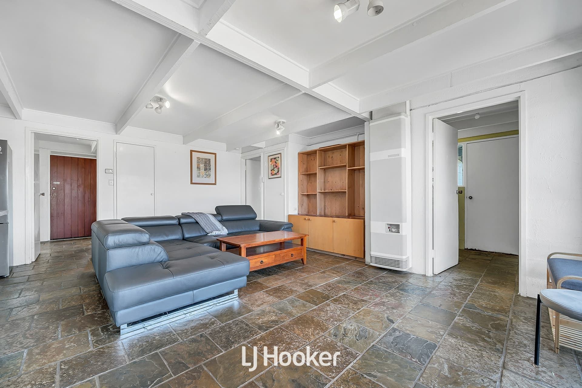 68 Heatherton Road, Endeavour Hills, Endeavour Hills - Thumbnail 3