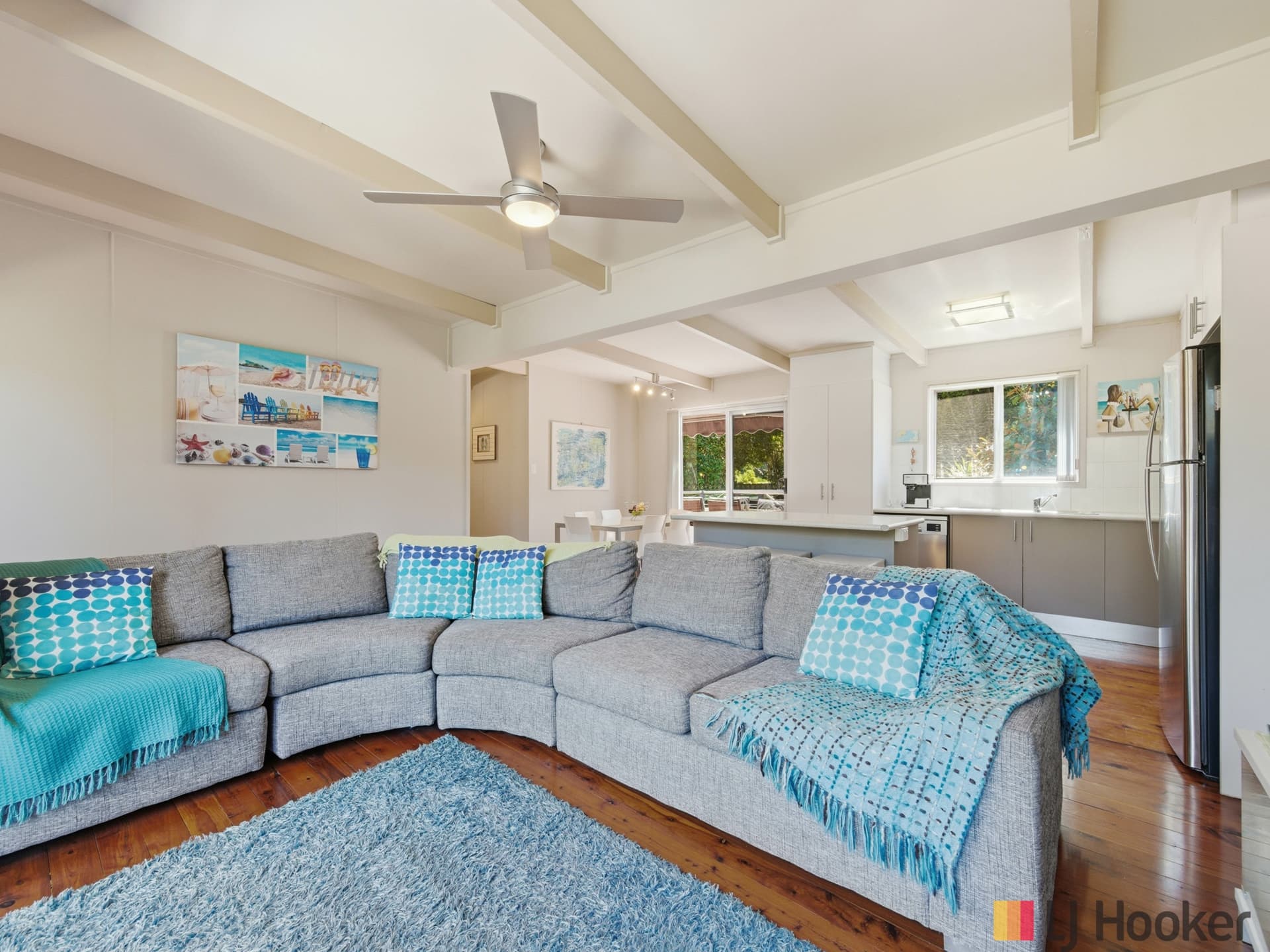 24 Explorers Way, Surf Beach, Surf Beach - Thumbnail 6