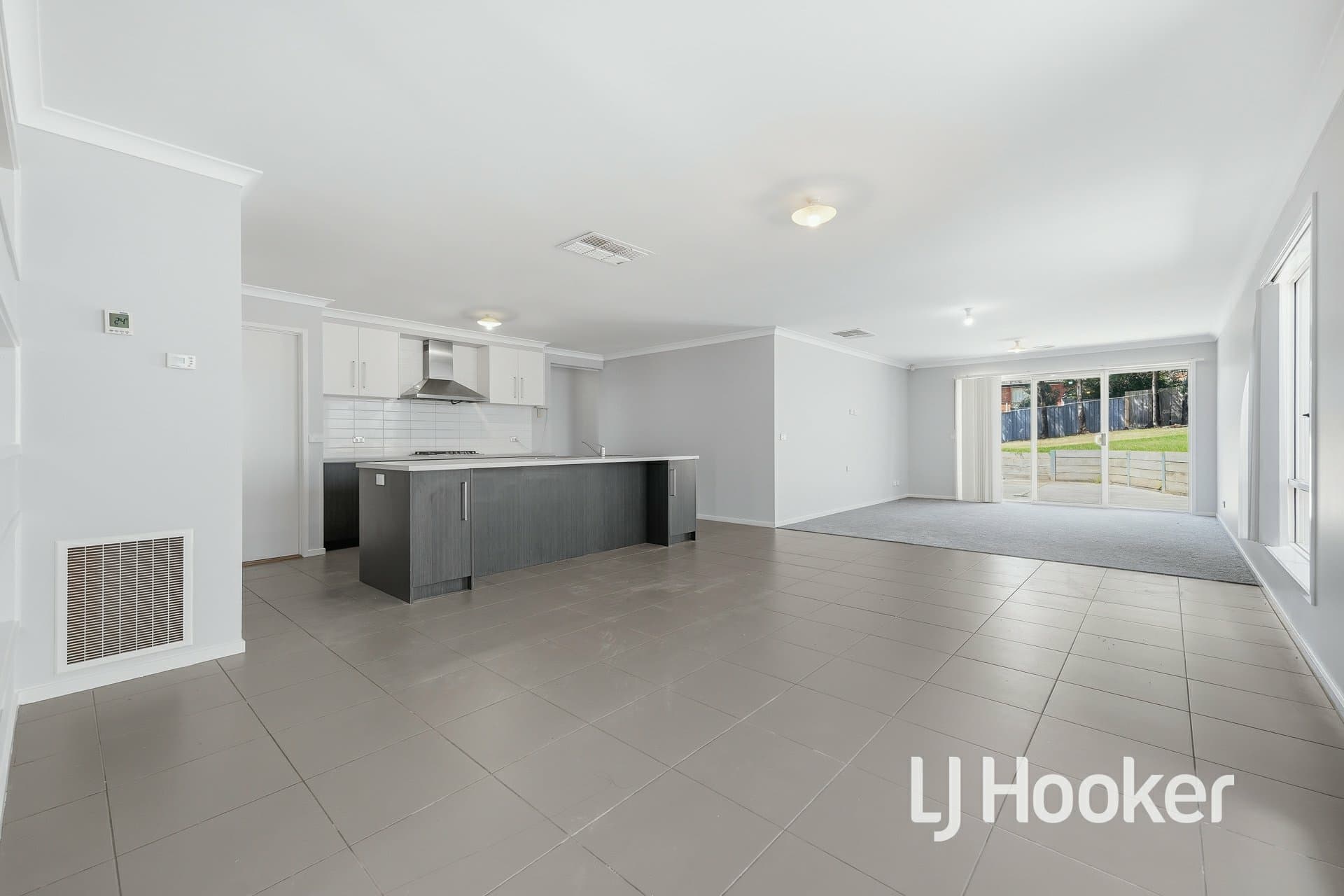 17 Shetland Court, Pakenham, Pakenham - Thumbnail 5