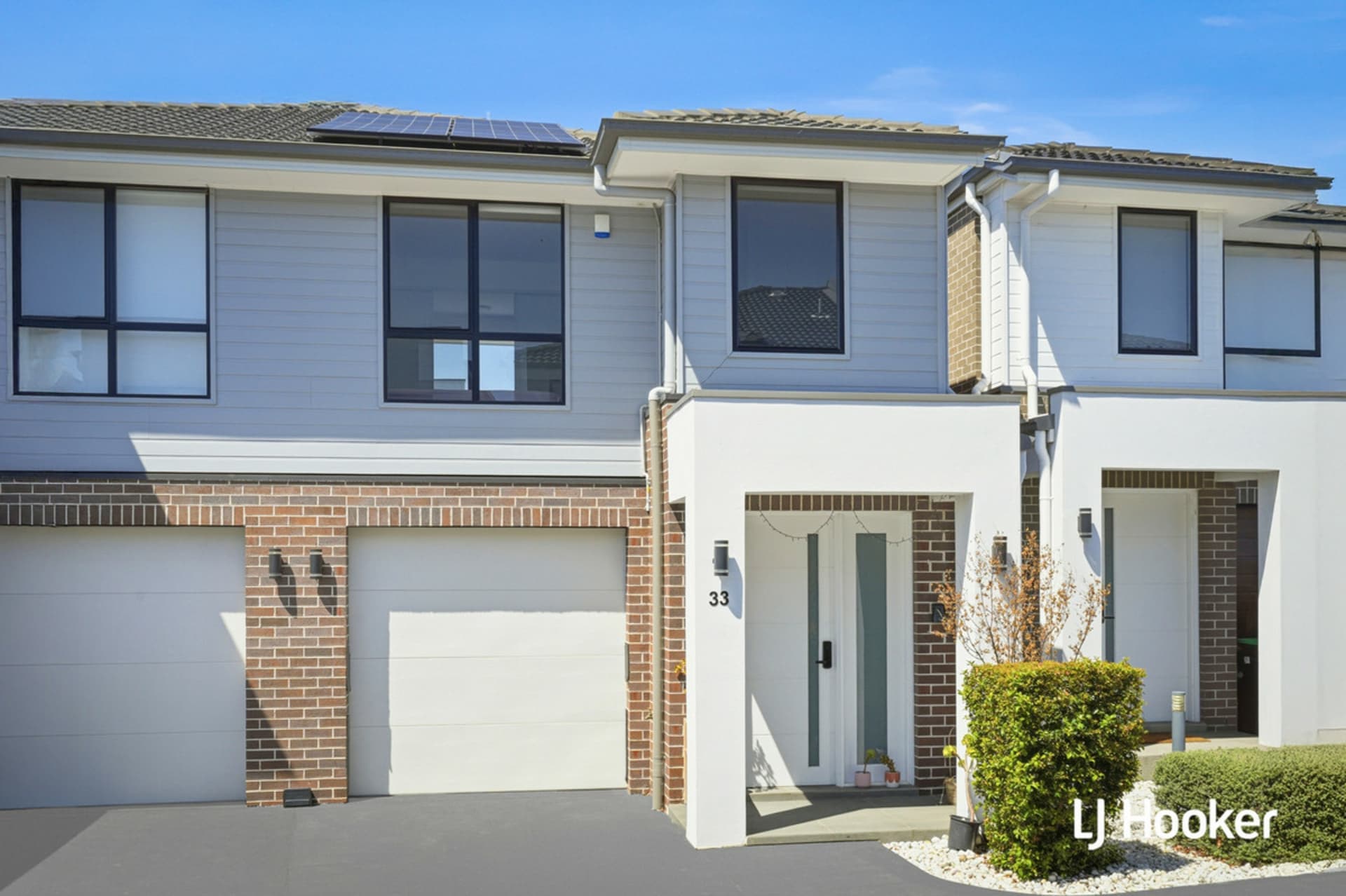 33 Monk Glade, Riverstone, Riverstone - Image 1