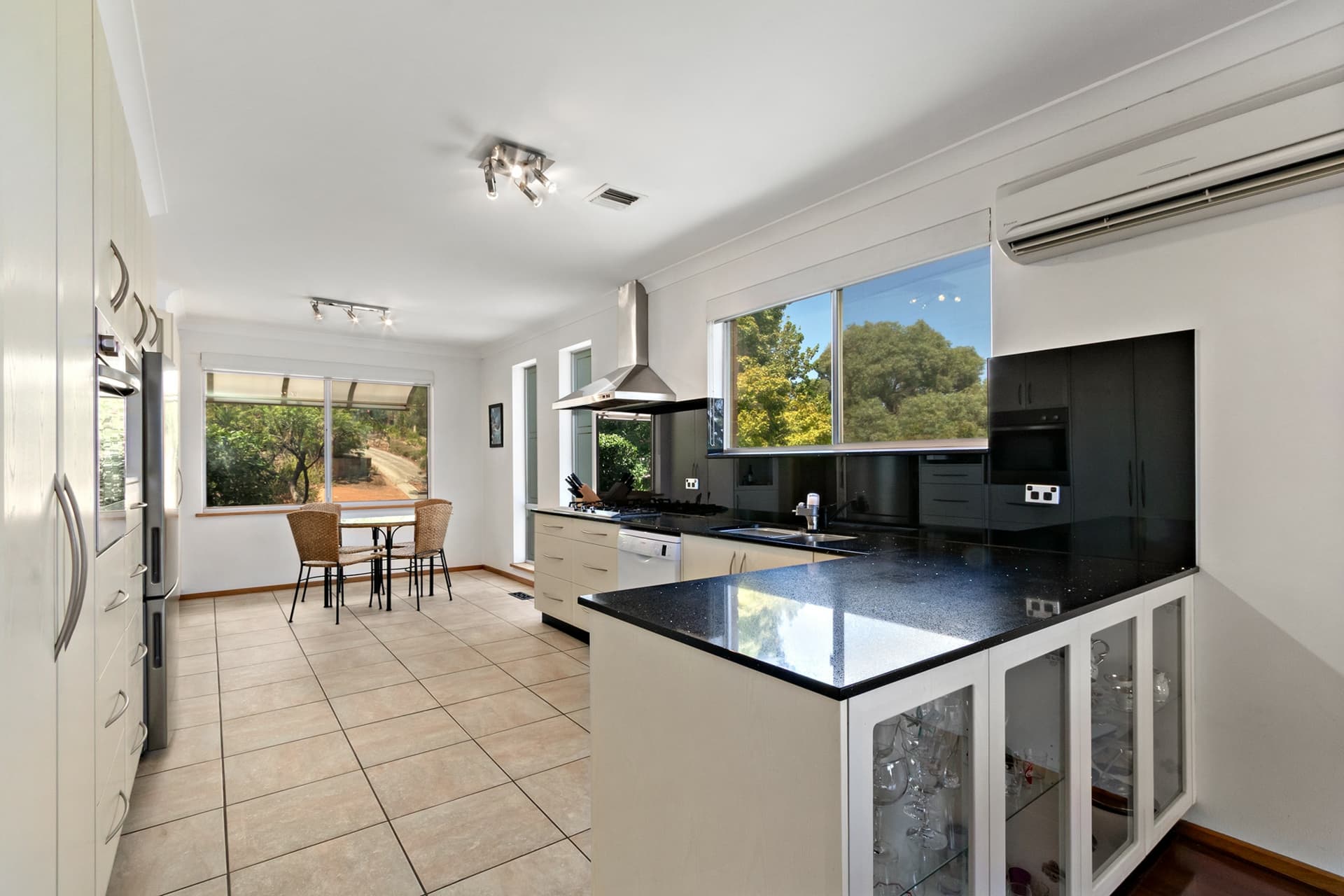 22 Mileham Street, Macgregor, Macgregor - Thumbnail 5