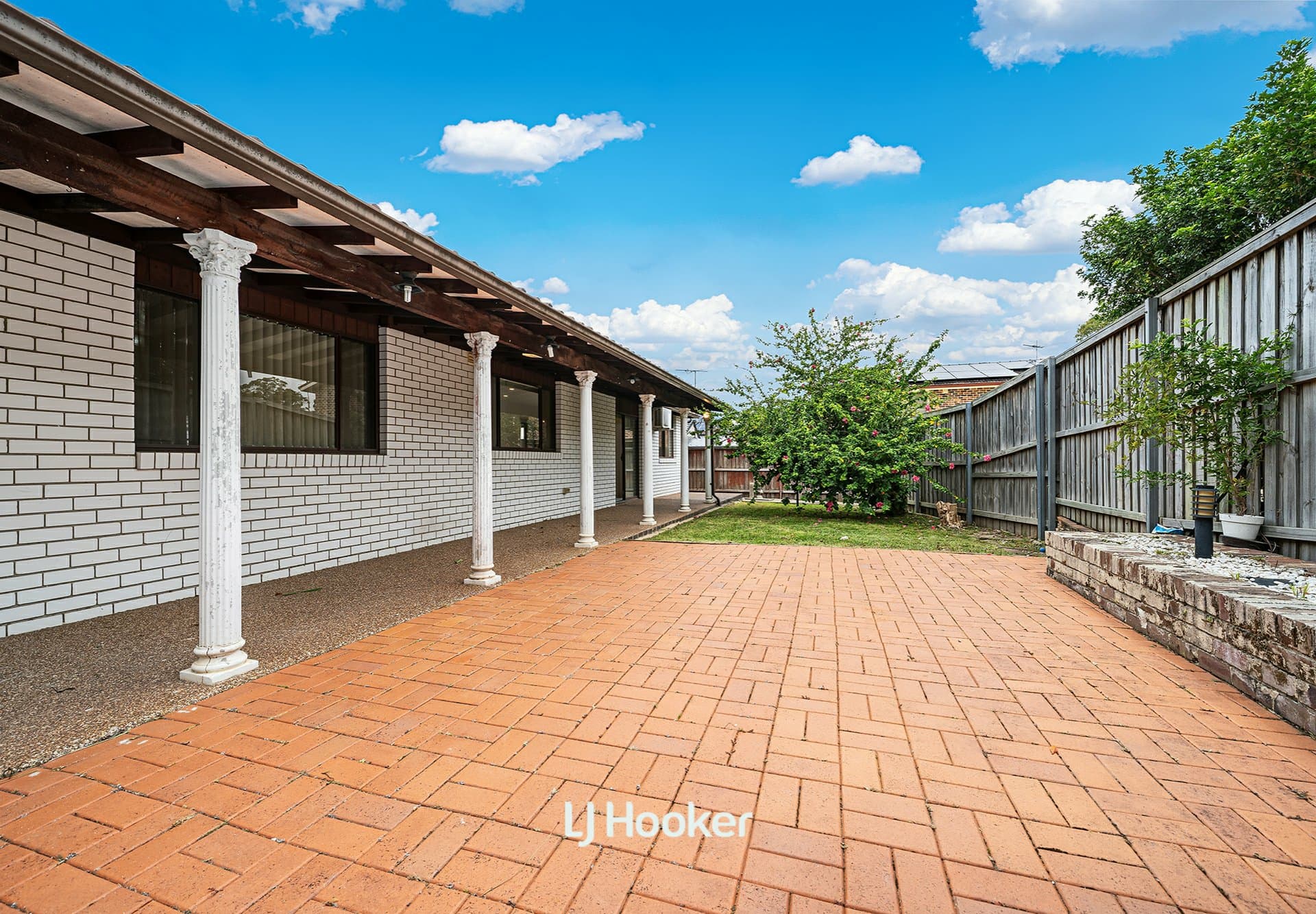 23 Berripa Close, North Ryde, North Ryde - Thumbnail 2