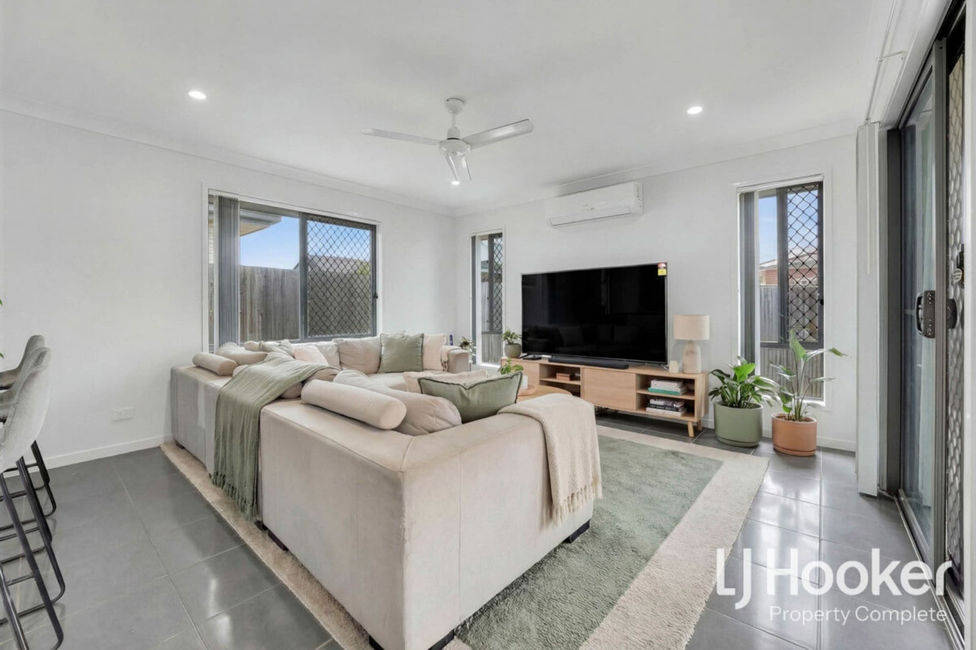 32 Hiddenvale Circuit, Yarrabilba, Yarrabilba - Thumbnail 2