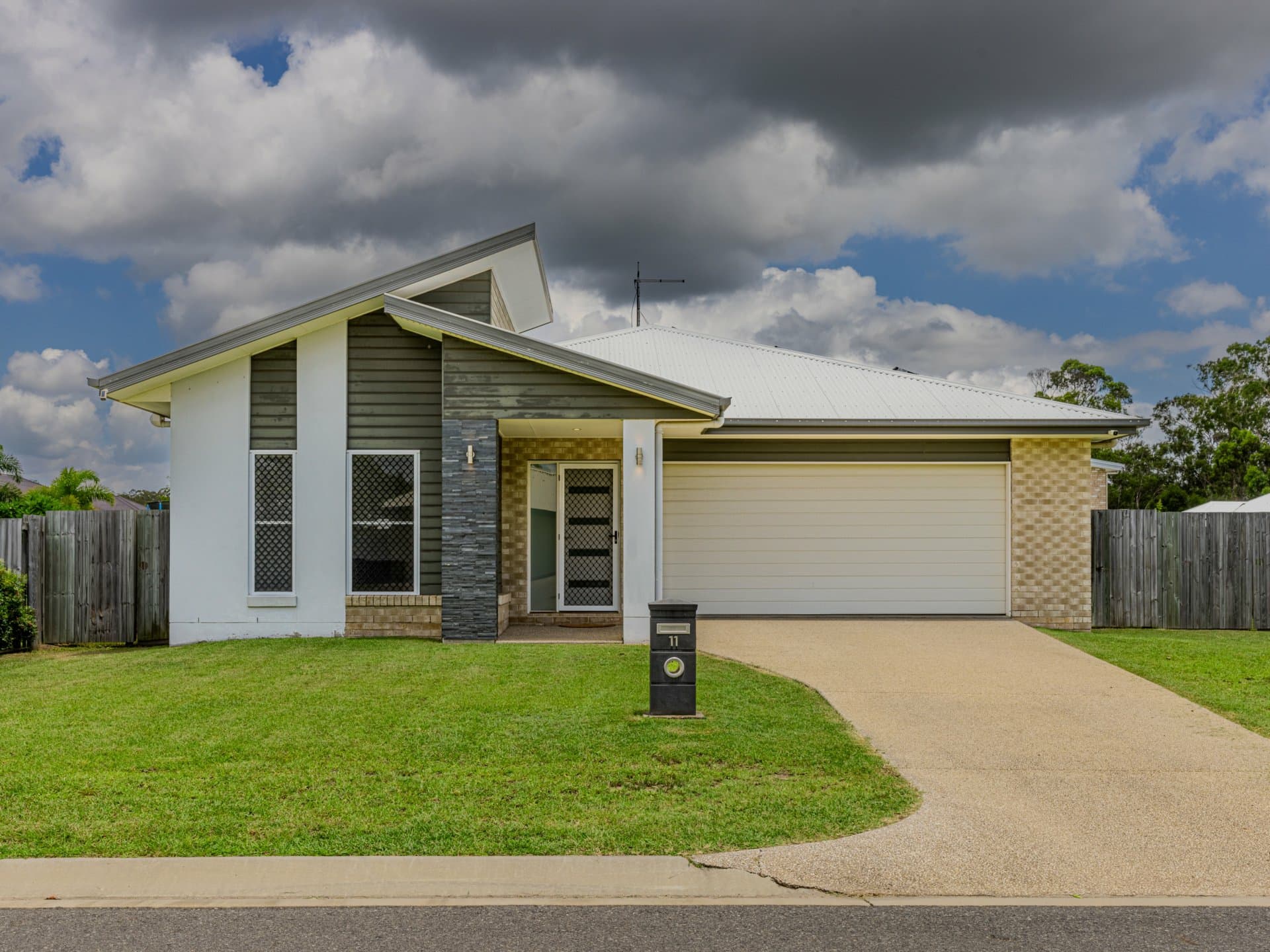 11 Sundew Street, New Auckland, New Auckland - Thumbnail 2
