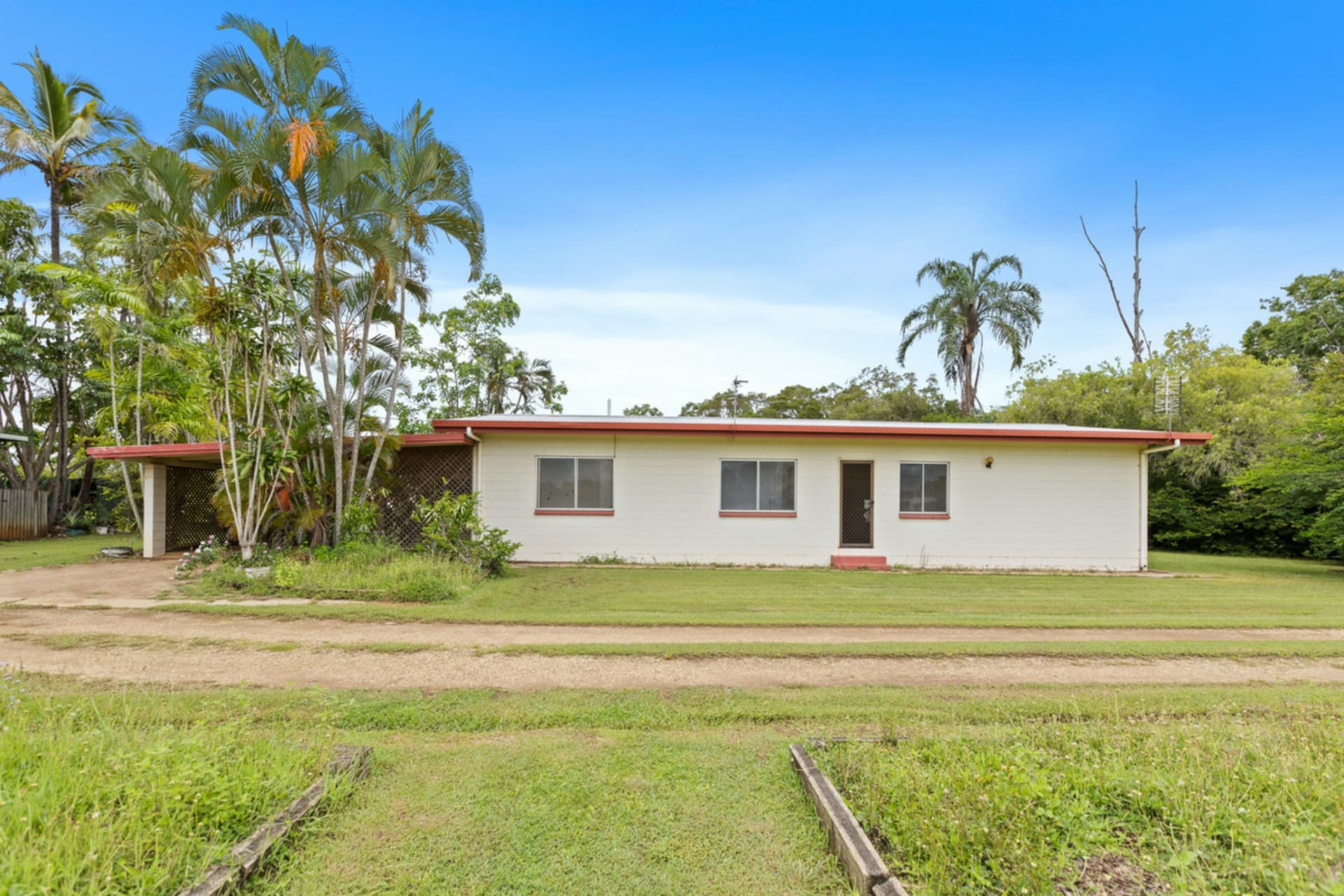 185 Martin Avenue, Mareeba, Mareeba - Thumbnail 4