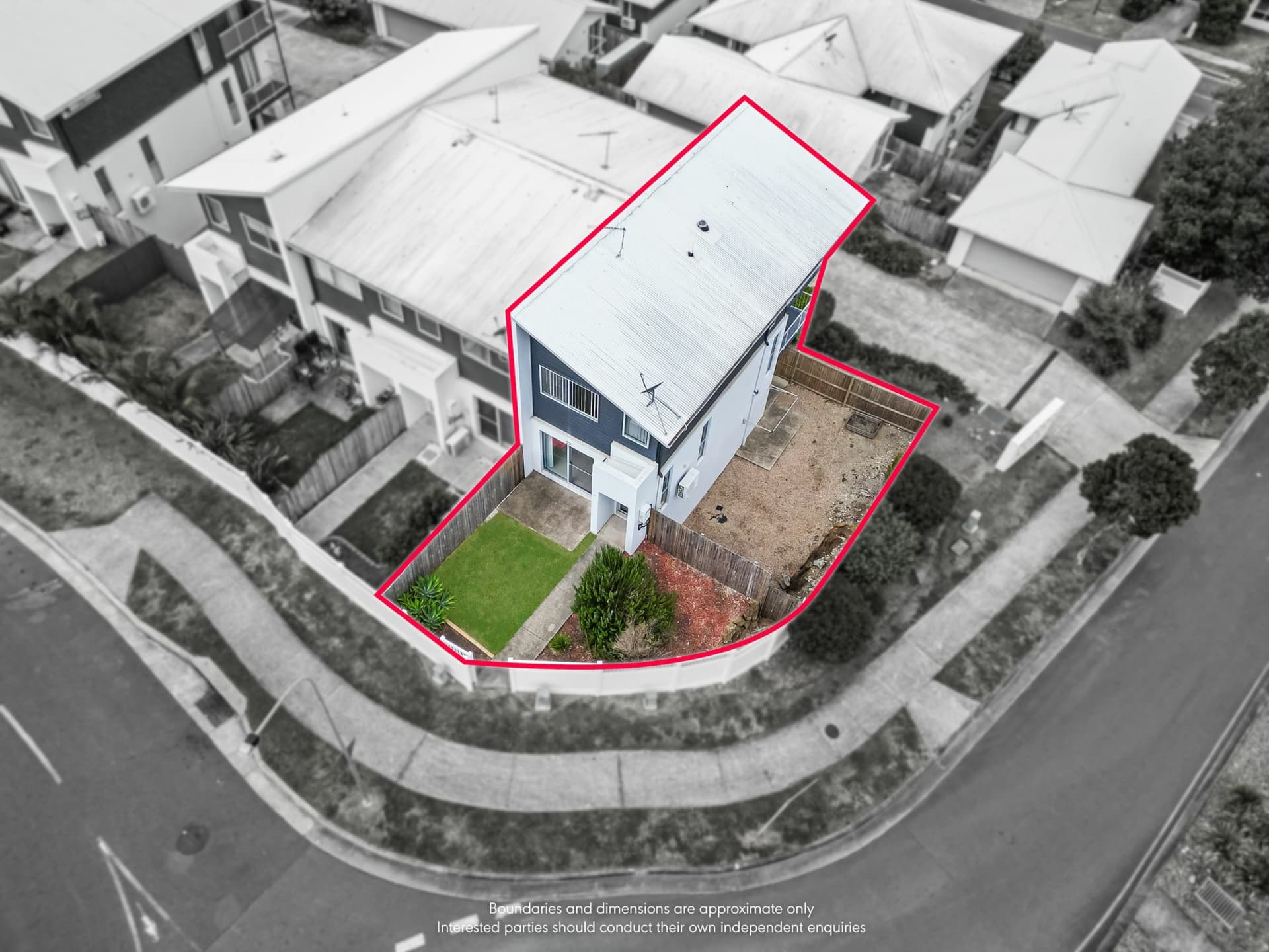 8/21 Bedford Road, Pimpama, Pimpama - Image 1