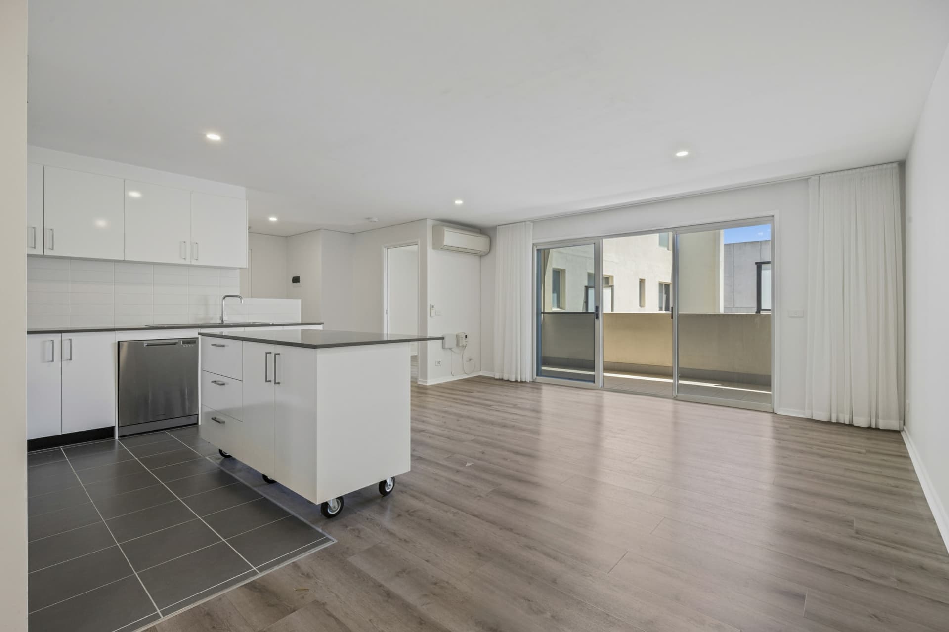 22/28 Mort Street, Braddon, Braddon - Thumbnail 7
